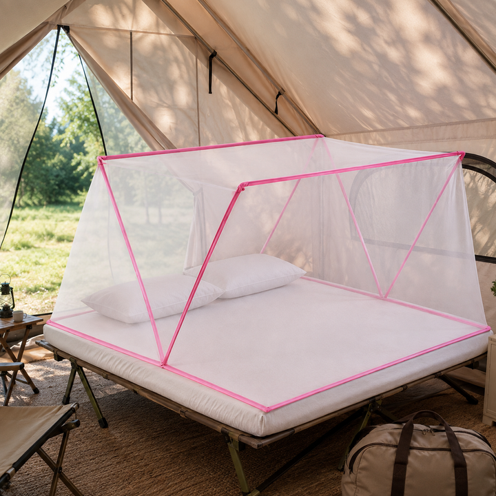 Moustiquaire de lit MosquiDome, tente pliable pour la chambre, assurant un sommeil sans piqûres et une protection insectes.