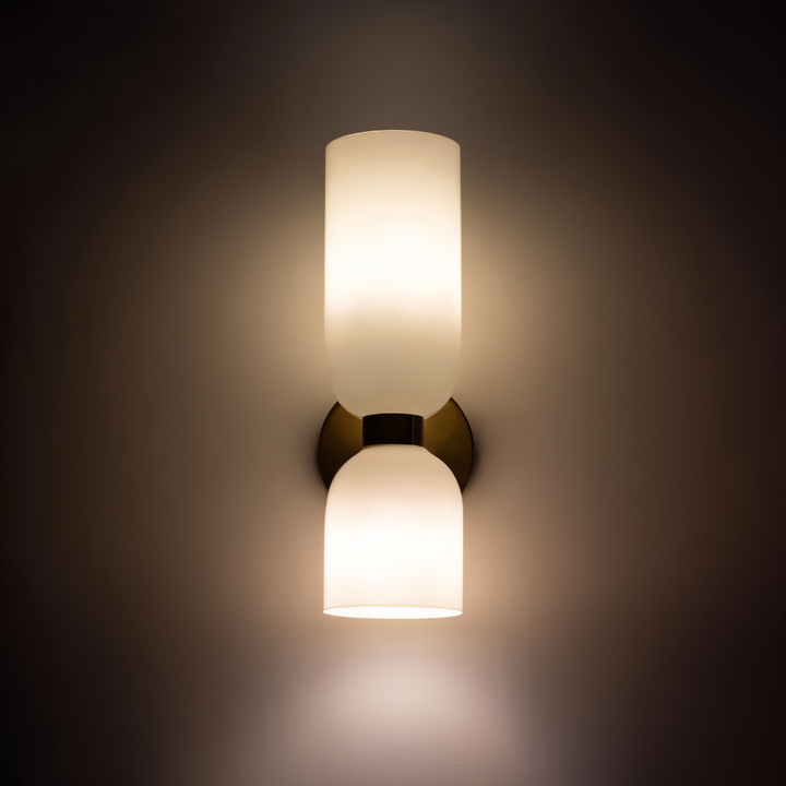 Luminaire mural LED CapsuleLume, lumière douce idéale pour ambiance relaxante.