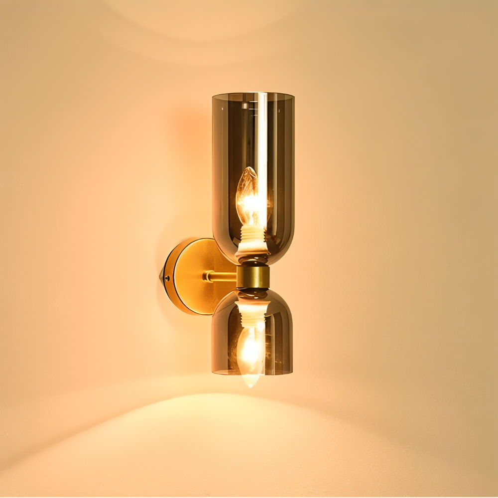 Détail applique murale LED CapsuleLume, design moderne et lumière up & down.