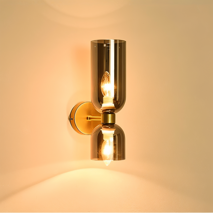 Détail applique murale LED CapsuleLume, design moderne et lumière up & down.