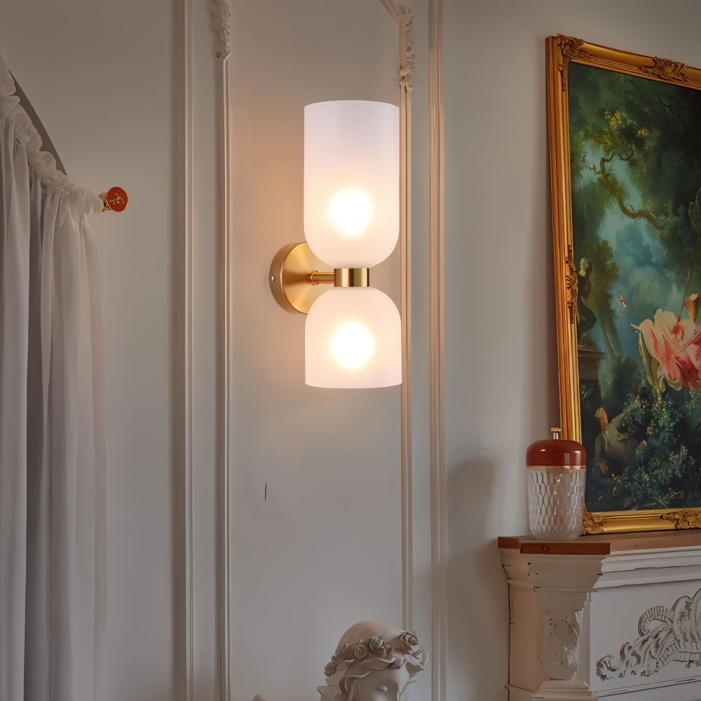 Applique murale design scandinave LED CapsuleLume, lumière up & down élégante.