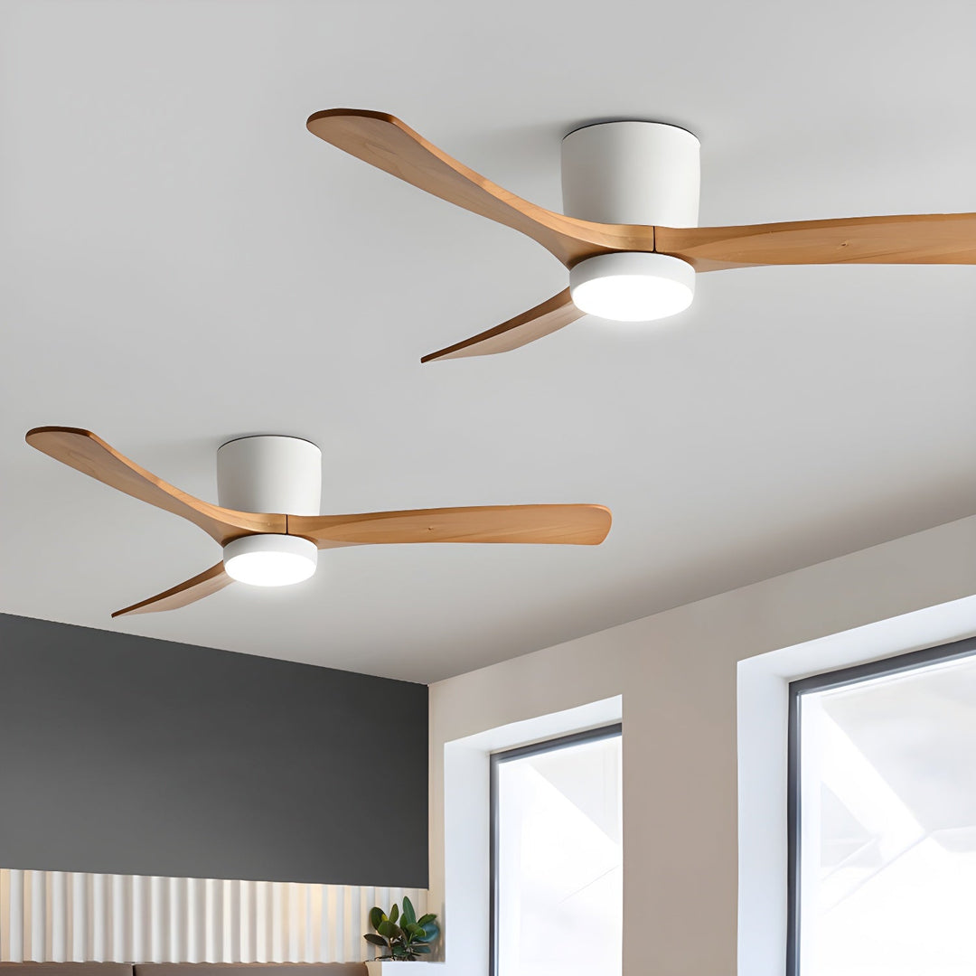 Silencieux et efficace : ventilateur de plafond LED, bois, scandinave, design moderne.