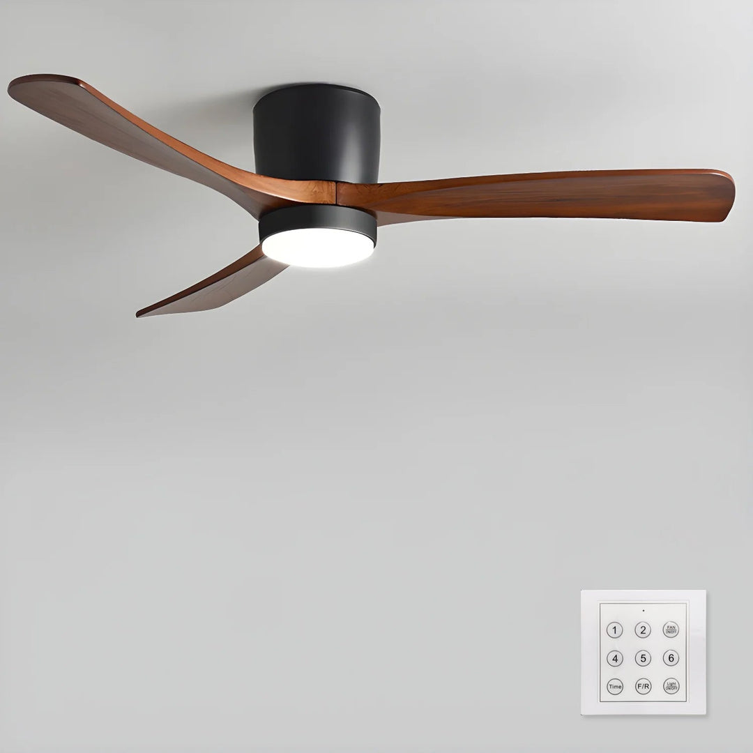 Ventilateur de plafond LED scandinave, pales en bois, idéal pour salon ou chambre.