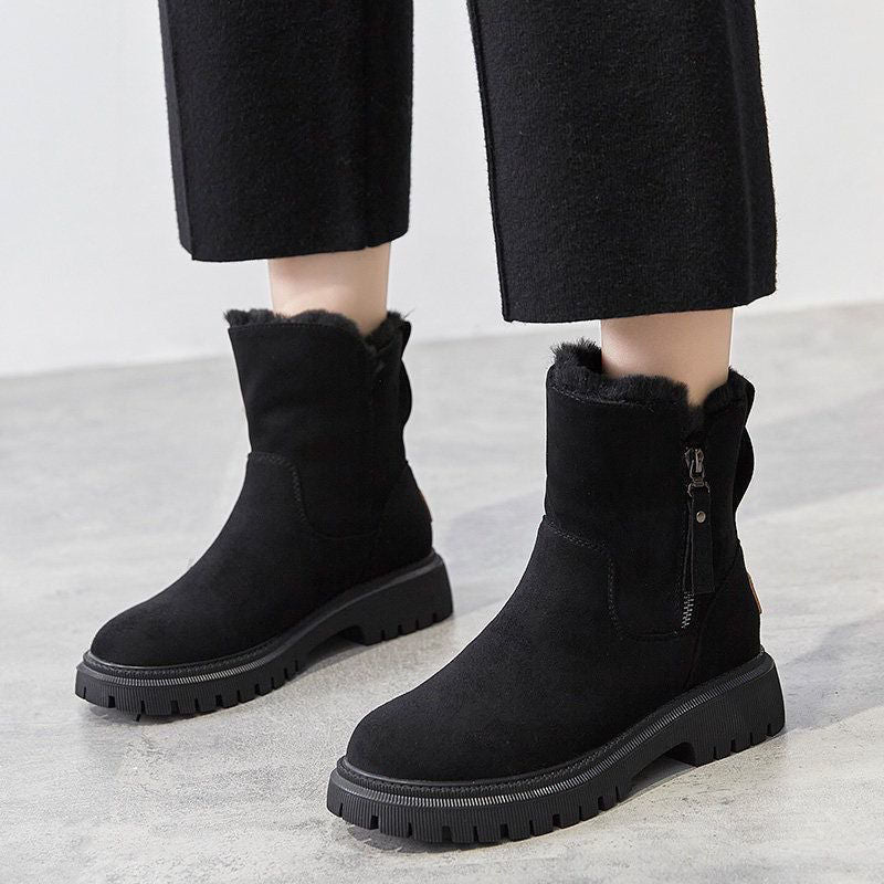 Bottes d'hiver femme au design moderne, semelle antidérapante robuste, procurant chaleur et sécurité pour l'hiver.