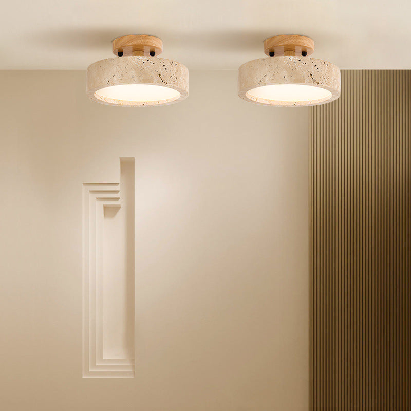 Lampe de plafond minimaliste en travertin avec lumière LED intégrée, parfaite pour une décoration maison.