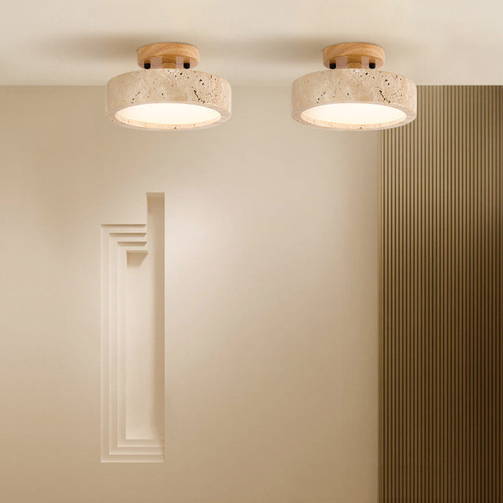 Lampe de plafond minimaliste en travertin avec lumière LED intégrée, parfaite pour une décoration maison.