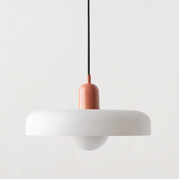 Luminaire créatif Bauhaus en verre coloré, idéal pour une chambre à coucher unique.