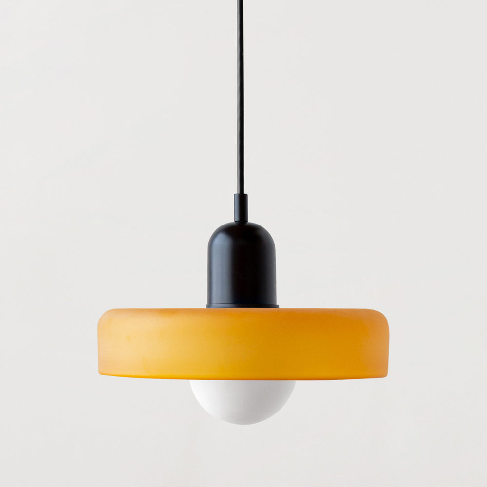 Suspension Bauhaus, verre coloré, un luminaire d'exception pour intérieur raffiné.