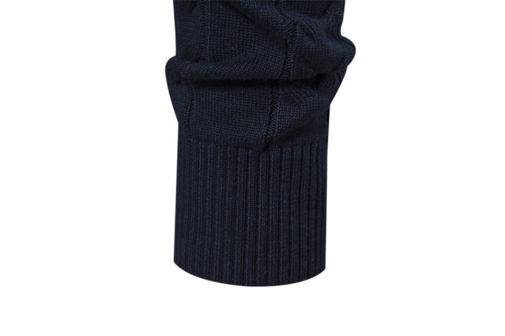 Pull homme au style intemporel, ce pull-over rétro chic apporte confort et élégance à la mode masculine.