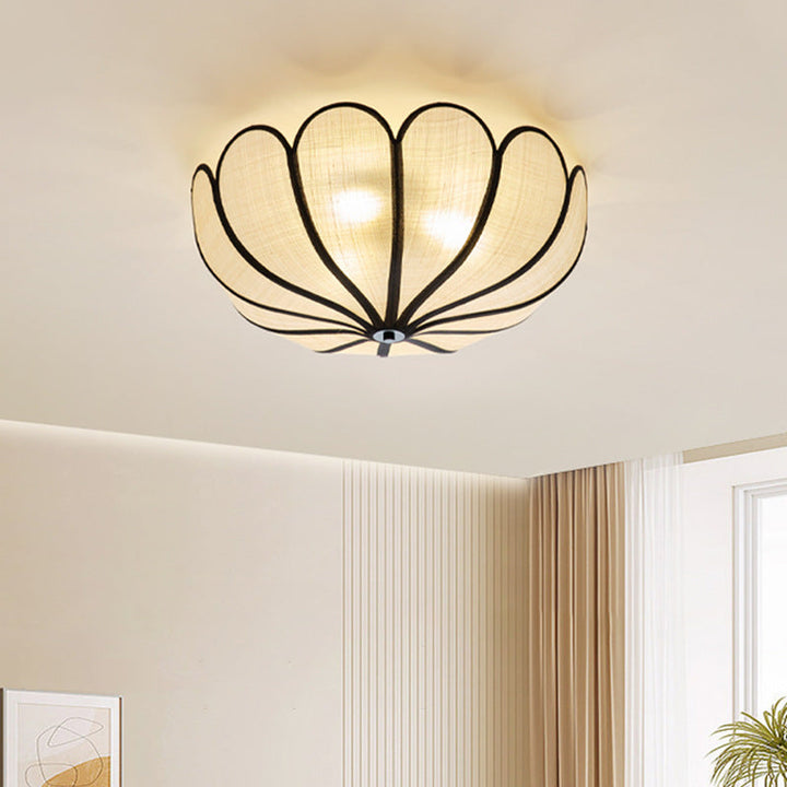 Éclairage de plafond esthétique style ancien français, parfait pour ambiance vintage chambre/salon.