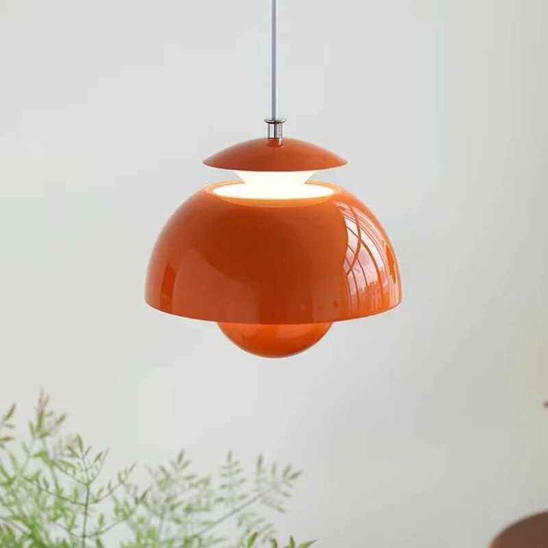 Luminaire LED élégant type scandinave, suspension moderne pour salon, chambre ou cuisine.