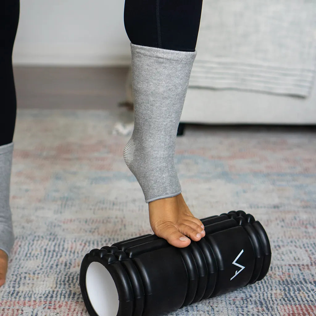 Chaussettes de compression en bambou pour diabétiques et neuropathie, offrent douceur et soutien essentiel aux pieds.