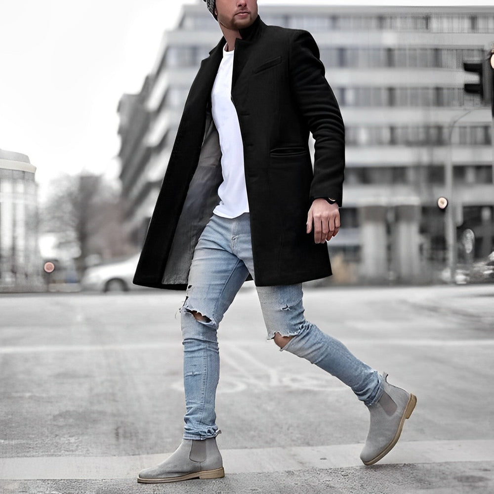 Blazer homme chic et moderne, idéal pour un style impeccable. Veste formelle confortable pour toute occasion.