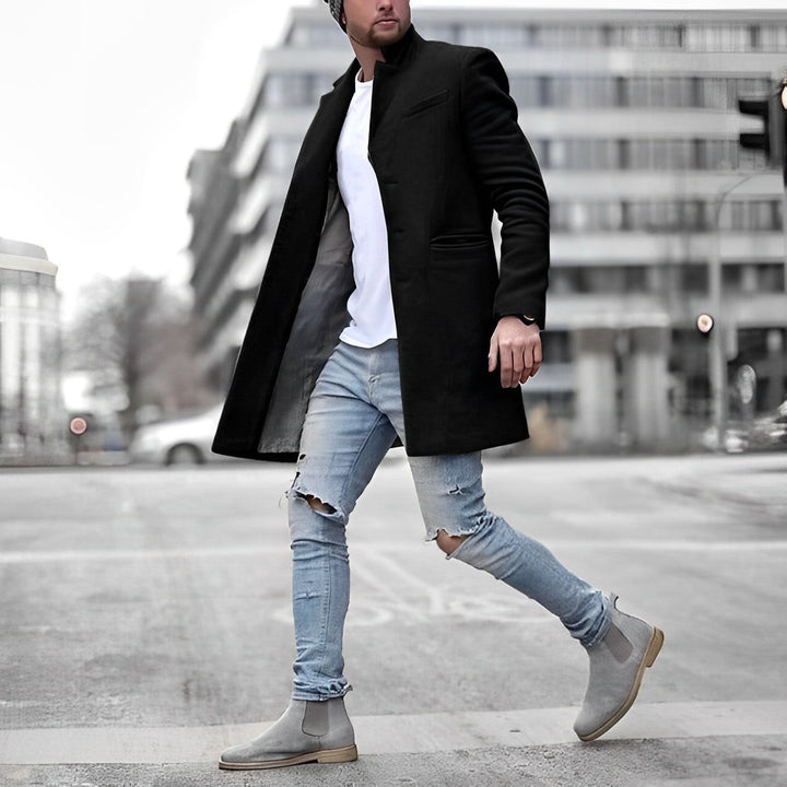 Blazer homme chic et moderne, idéal pour un style impeccable. Veste formelle confortable pour toute occasion.