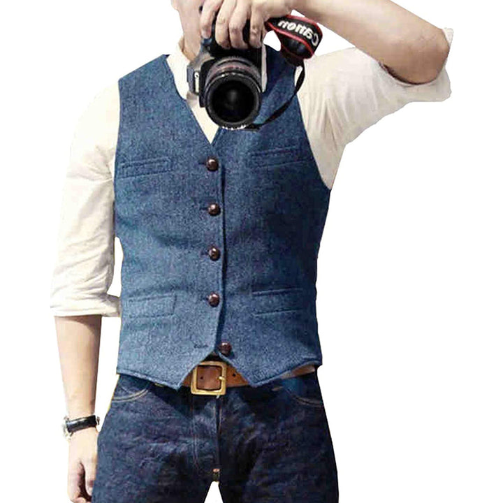 Gilet homme élégant moderne gris, coupe ajustée. Veste sans manches chic pour look formel ou décontracté.