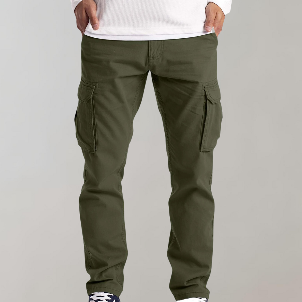 Pantalon cargo homme décontracté et tendance, couleur unie, avec de multiples poches pratiques.