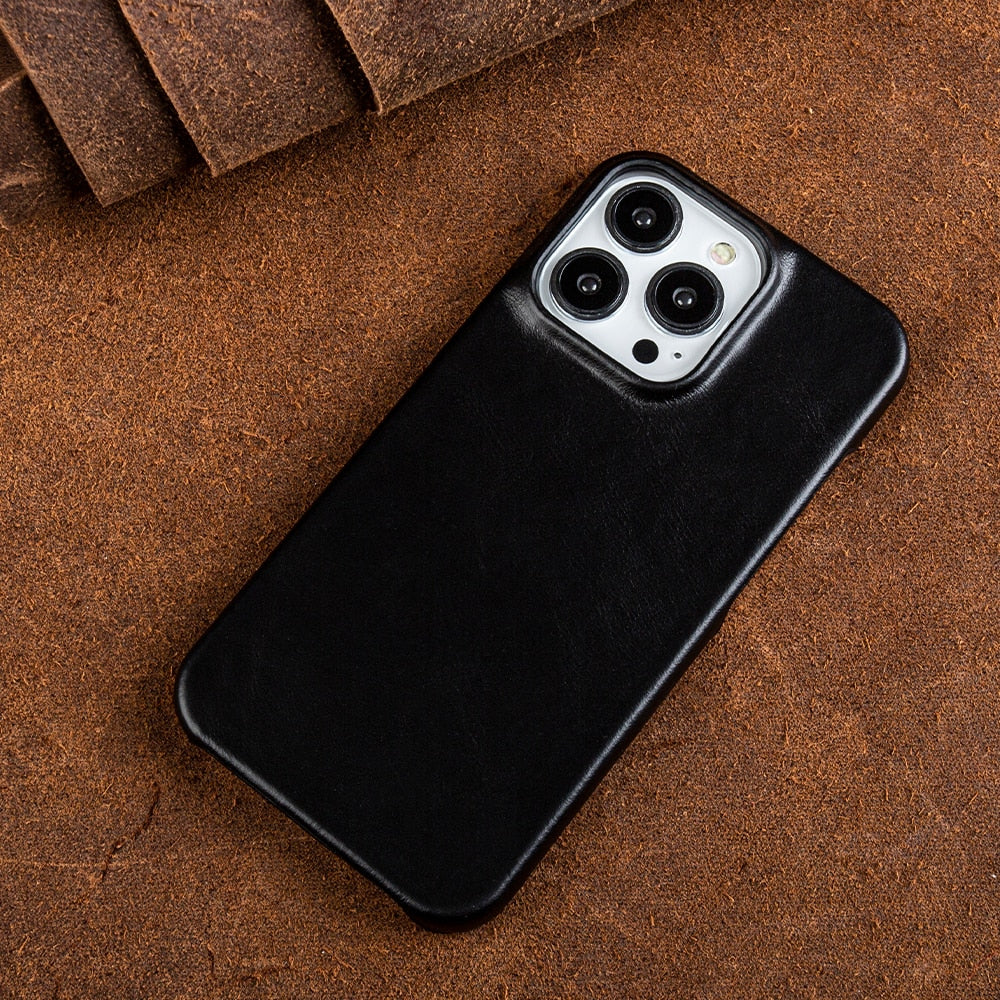 Protection antichoc pour iPhone avec cette housse en cuir ciré véritable, résistante et élégante.
