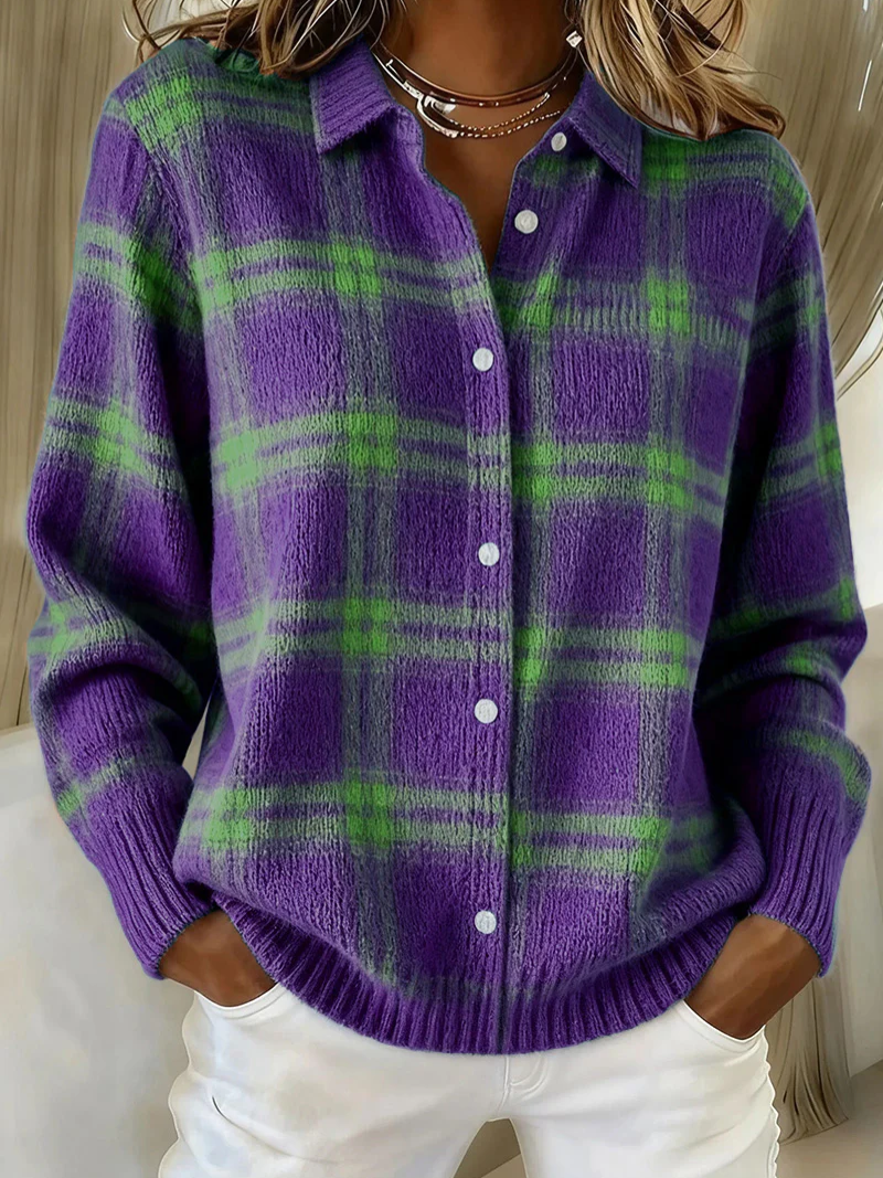 Chic chemisier femme à carreaux, manches longues, idéal pour l'hiver.