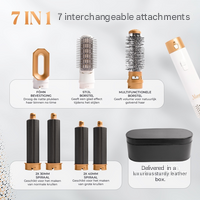 Brosse chauffante et styler 7-en-1 pour un séchage doux et une mise en forme des cheveux parfaite.