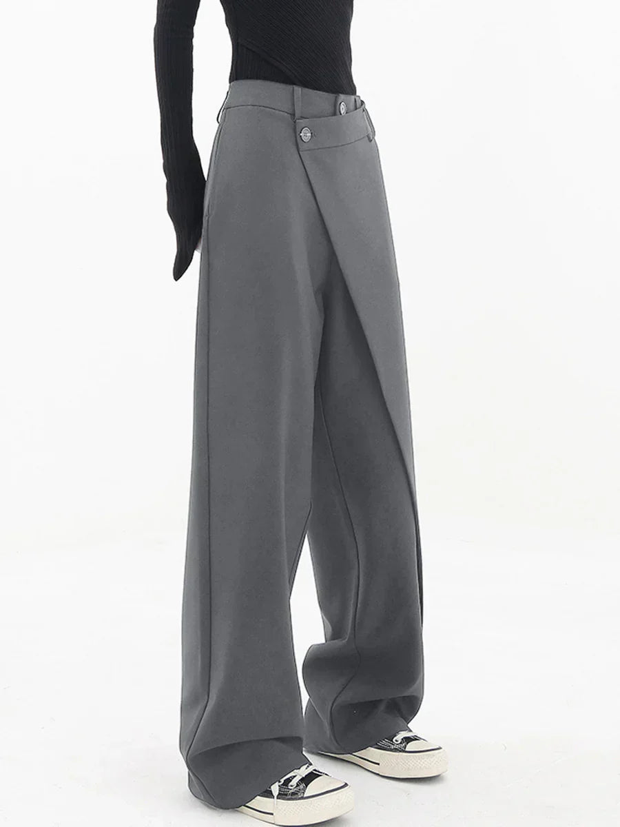 Pantalon ample femme polyvalent. Élégant et décontracté, idéal pour le confort et la mode printemps-été.