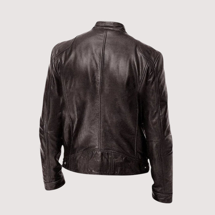 Blouson homme marron, vêtement confortable et chic. Style intemporel et coupe ajustée automne/hiver.