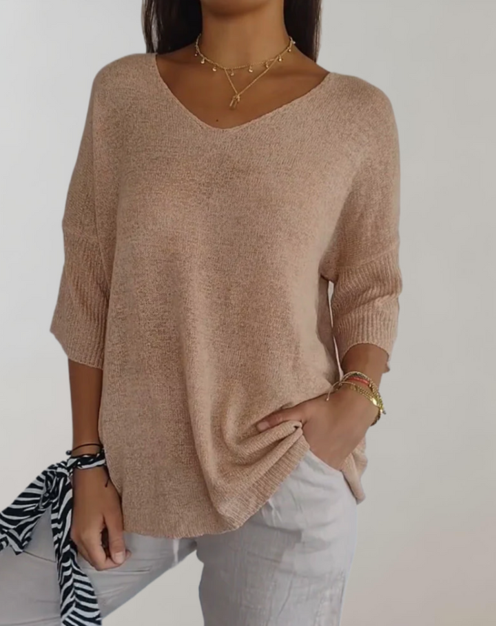 Mode femme élégante. Haut tricoté Marise, un pull confortable et polyvalent à col V pour le quotidien.