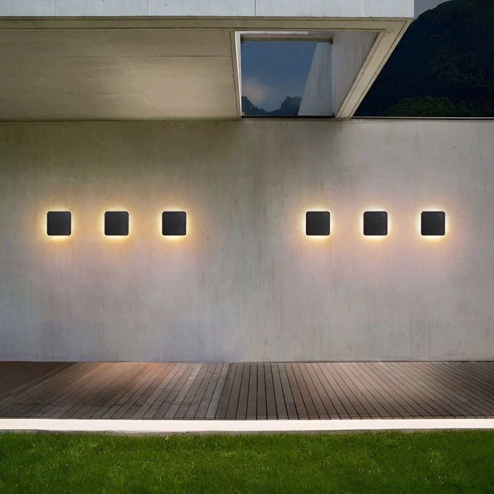 Lampe murale LED moderne en aluminium, étanche IP65, parfaite pour éclairage extérieur de façade, jardin et terrasse.