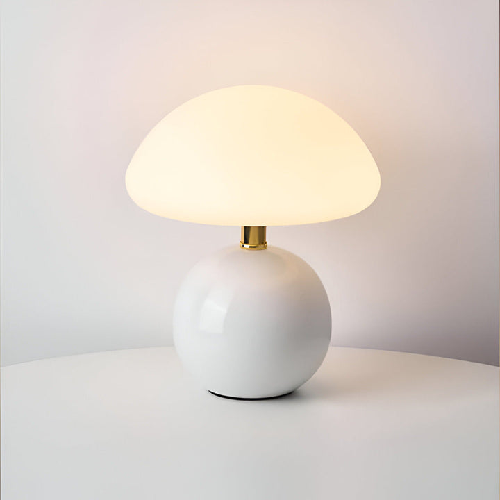 Lampe champignon polyvalente LED, 3 couleurs d'ambiance, parfaite comme lampe de chevet ou bureau.