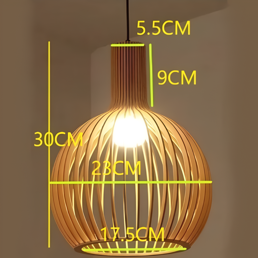 Lampe décorative suspendue en bois, design géométrique esprit cage, pour éclairage de salon contemporain.