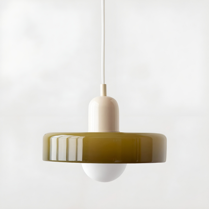 Lustre contemporain, verre translucide, suspension design, idéal pour un hall.