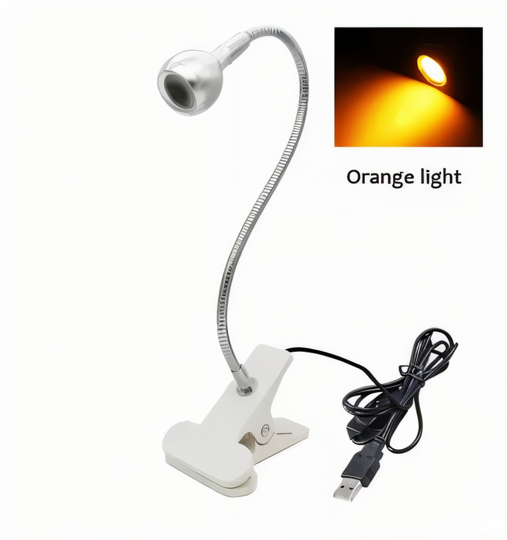 Lampe de travail LED flexible, à pince et USB, éclairage 360° orientable pour un bureau efficace.