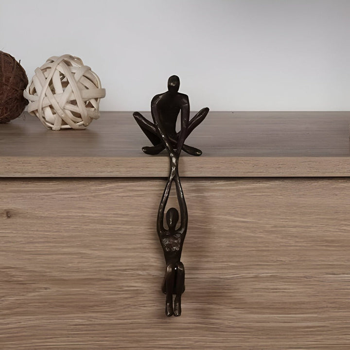 Art moderne : sculpture couple unie pour harmonie et amour dans votre maison, salon ou chambre.