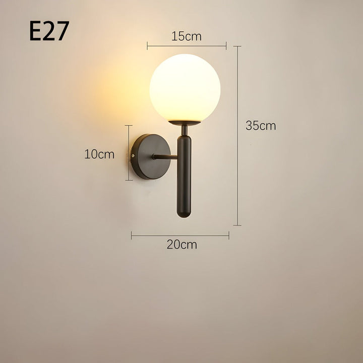 Décoration lumineuse murale : applique LED ronde, parfaite pour un intérieur élégant avec lumière d'ambiance.