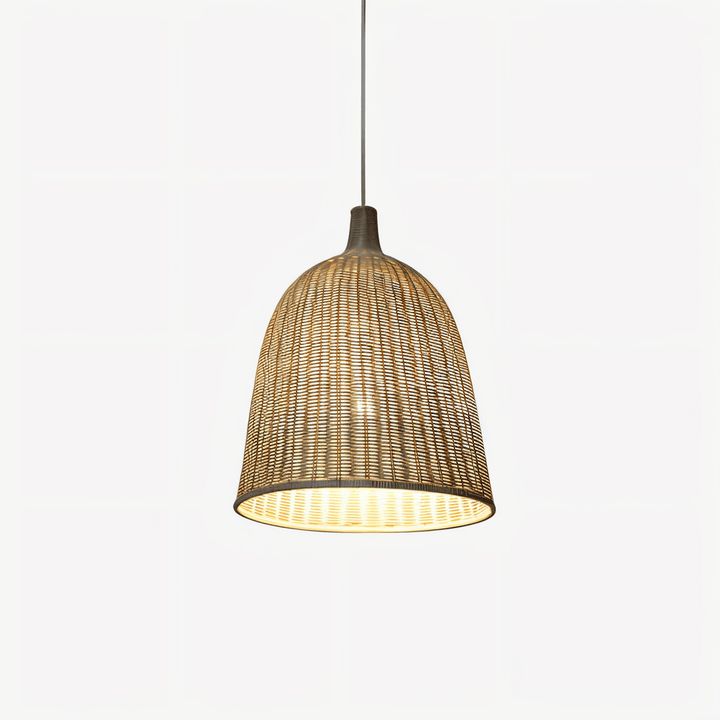 Suspension luminaire naturelle tressée, style bohème. Un éclairage moderne pour un salon ou chambre zen.