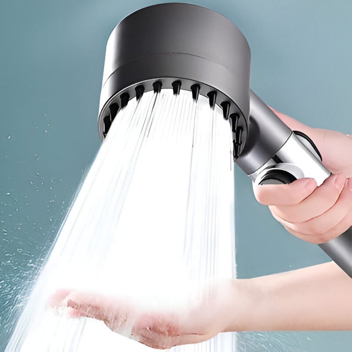 Tête de douche haute pression filtrante pour une expérience spa à domicile. Filtration avancée, jets puissants pour bien-être.