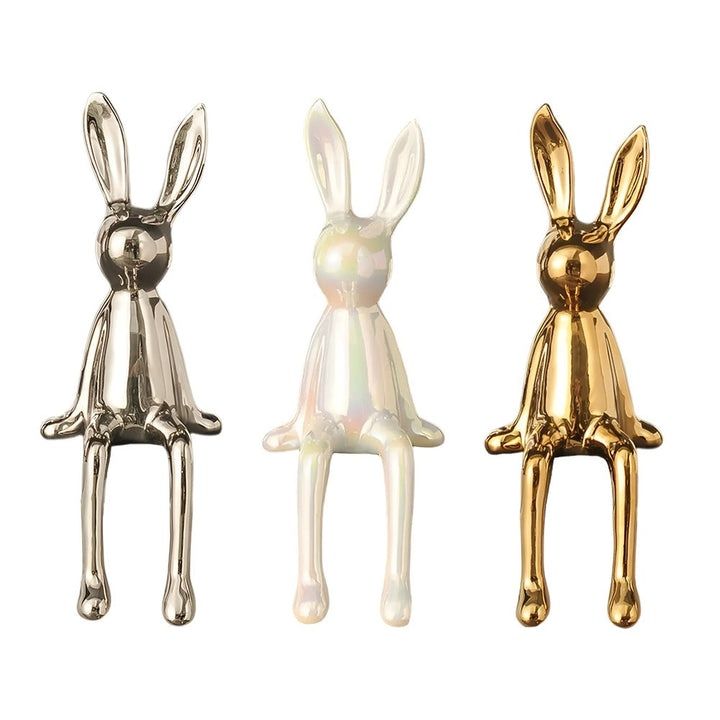 Sculpture de lapin en céramique scintillante, décoration d'intérieur design. Un ajout charmant.