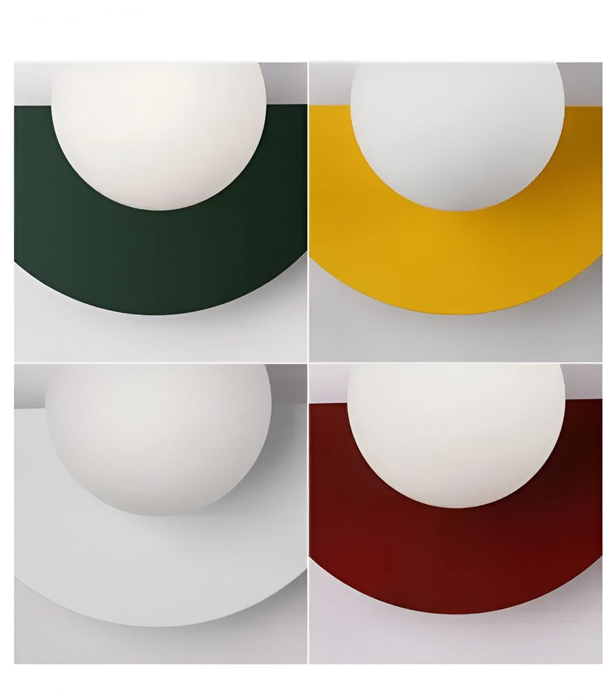 Lampe de salon AuraSphere, éclairage mural sphérique moderne; ajoute une touche élégante à votre décoration.
