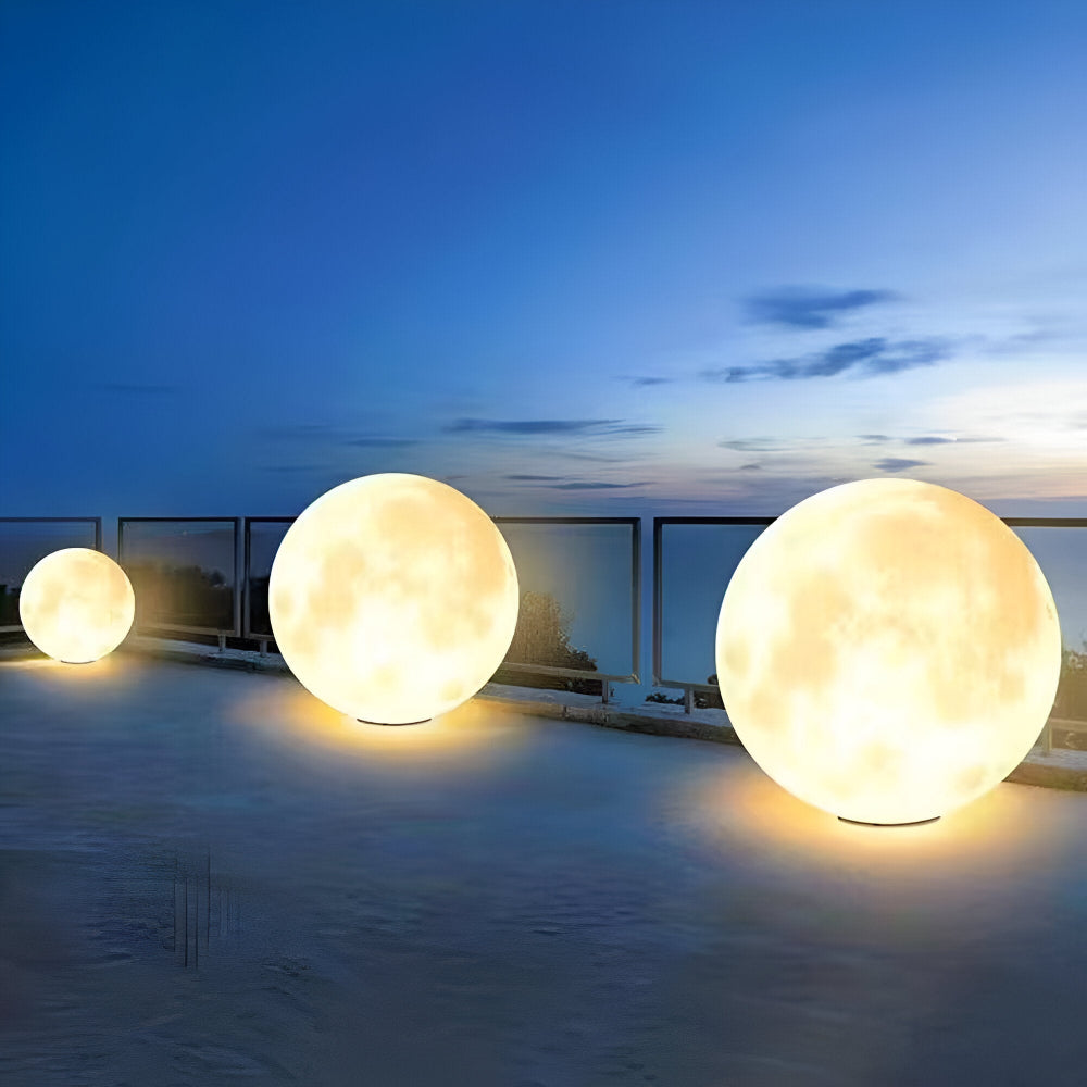 Lampe LED solaire IP65 en forme de lune, éclairage de jardin extérieur résistant.