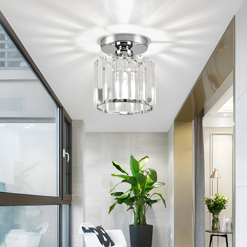Luminaire LED Crystalon, style contemporain et installation facile dans l'entrée.