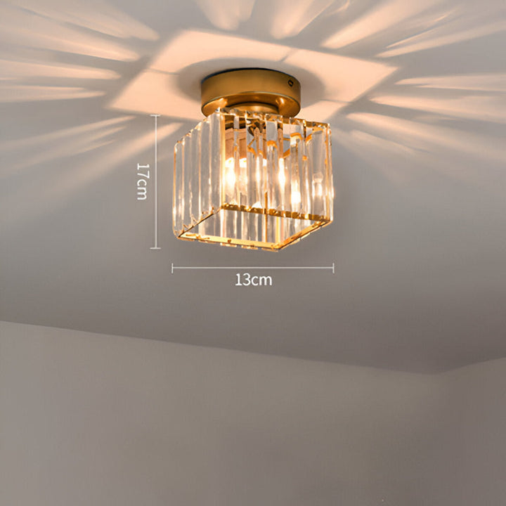 Plafonnier LED Crystalon minimaliste, pour un éclairage moderne en toute simplicité.