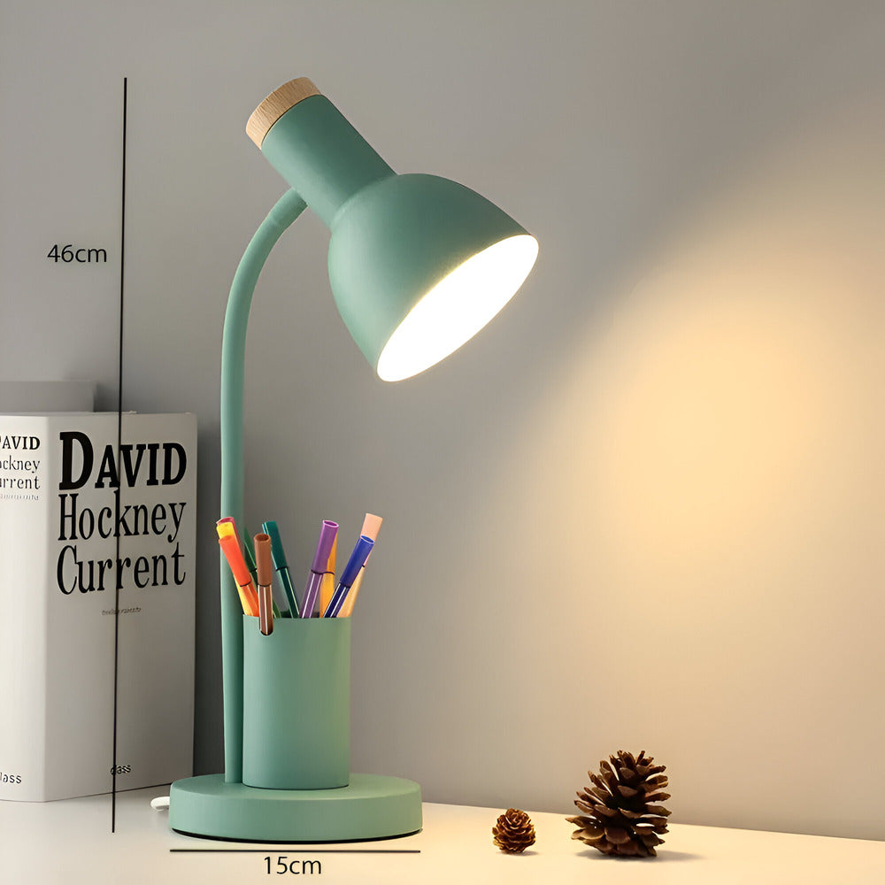 Lampe de bureau LED avec porte-stylo, style nordique minimaliste, lumière douce pour la lecture.