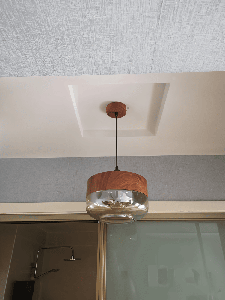 Lampe suspension moderne, style nordique minimaliste pour un éclairage de cuisine ou salle à manger.