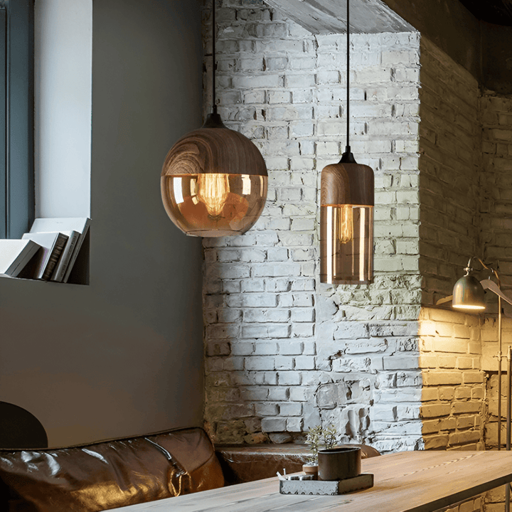 Luminaire plafond rétro moderne, suspension réglable, parfait pour un éclairage polyvalent et stylé.