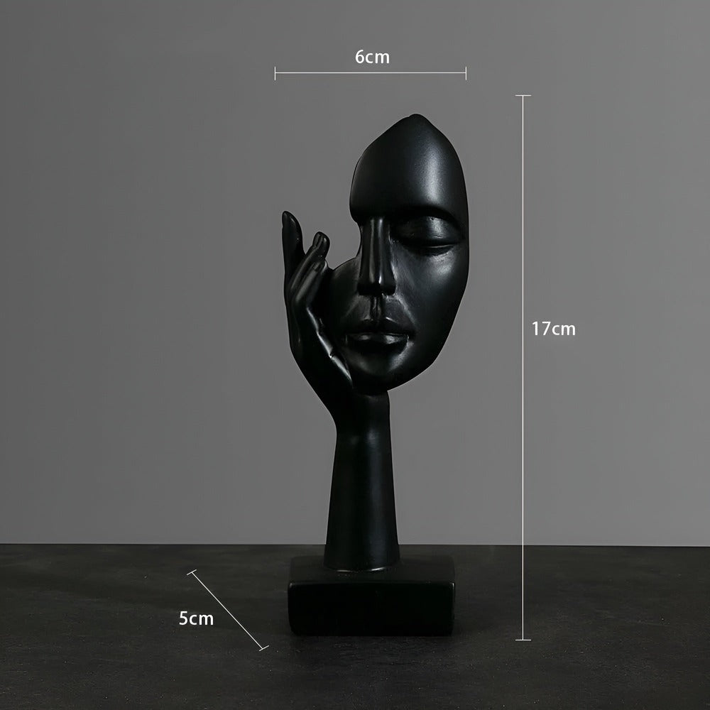 Objet décoratif abstrait, design épuré, idéal pour un intérieur minimaliste et stylé.