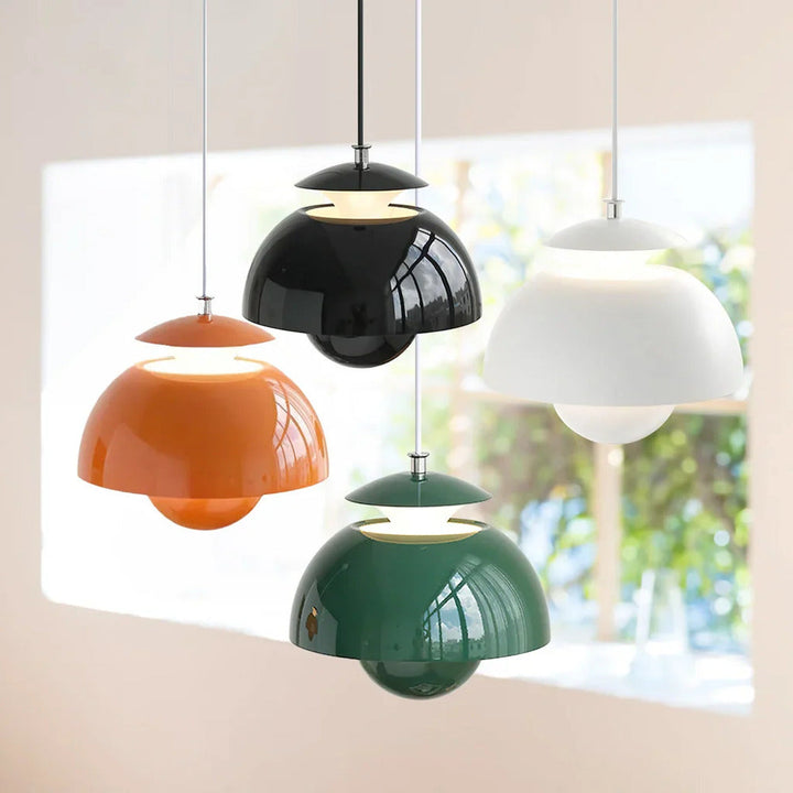 Lampe suspension design floral nordique rétro, parfaite pour salle à manger ou salon.