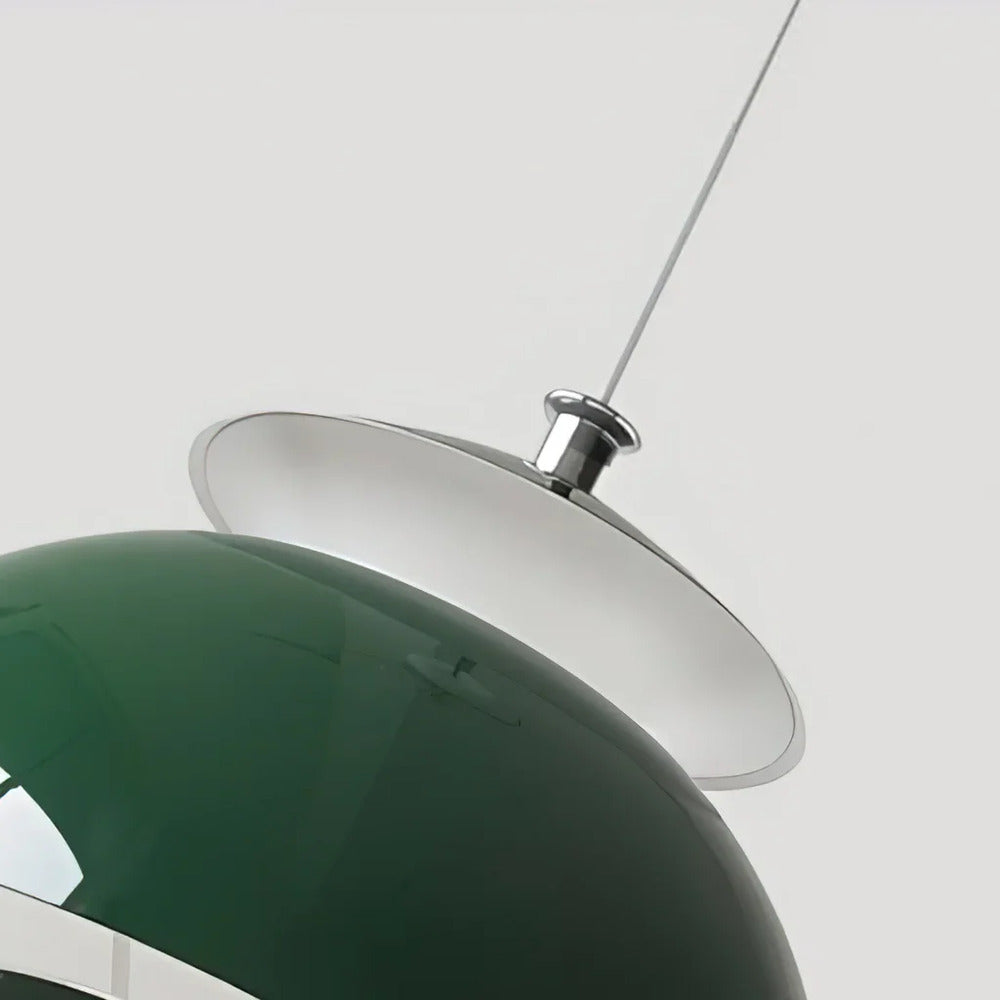 Lampe suspension moderne-rétro, motif floral nordique, offre un éclairage doux et stylé.