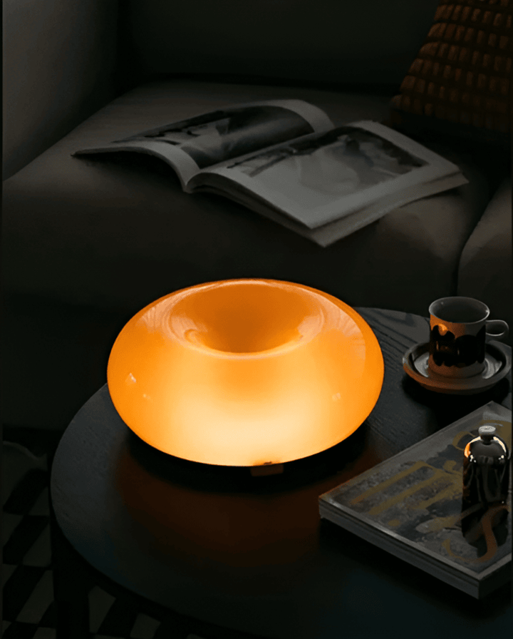 Lampe décorative Donut moderne, verre orange, esprit nordique, pour salon ou chambre.