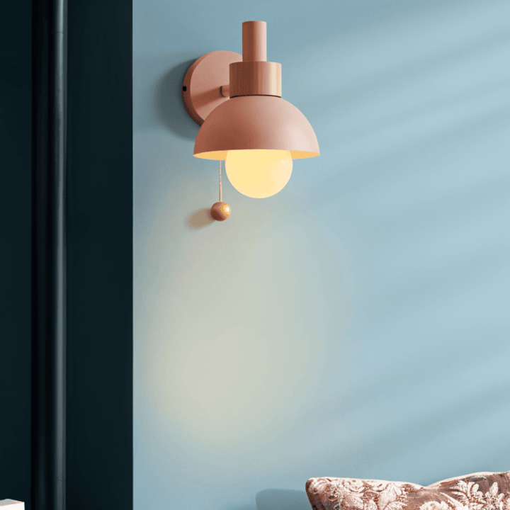 Lumière douce pastel pour chambre d'enfant, applique murale design nordique avec interrupteur.