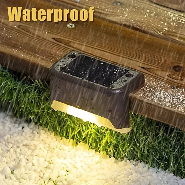 Lumière solaire LED étanche pour marches de jardin et bordures, éclairage extérieur efficace.