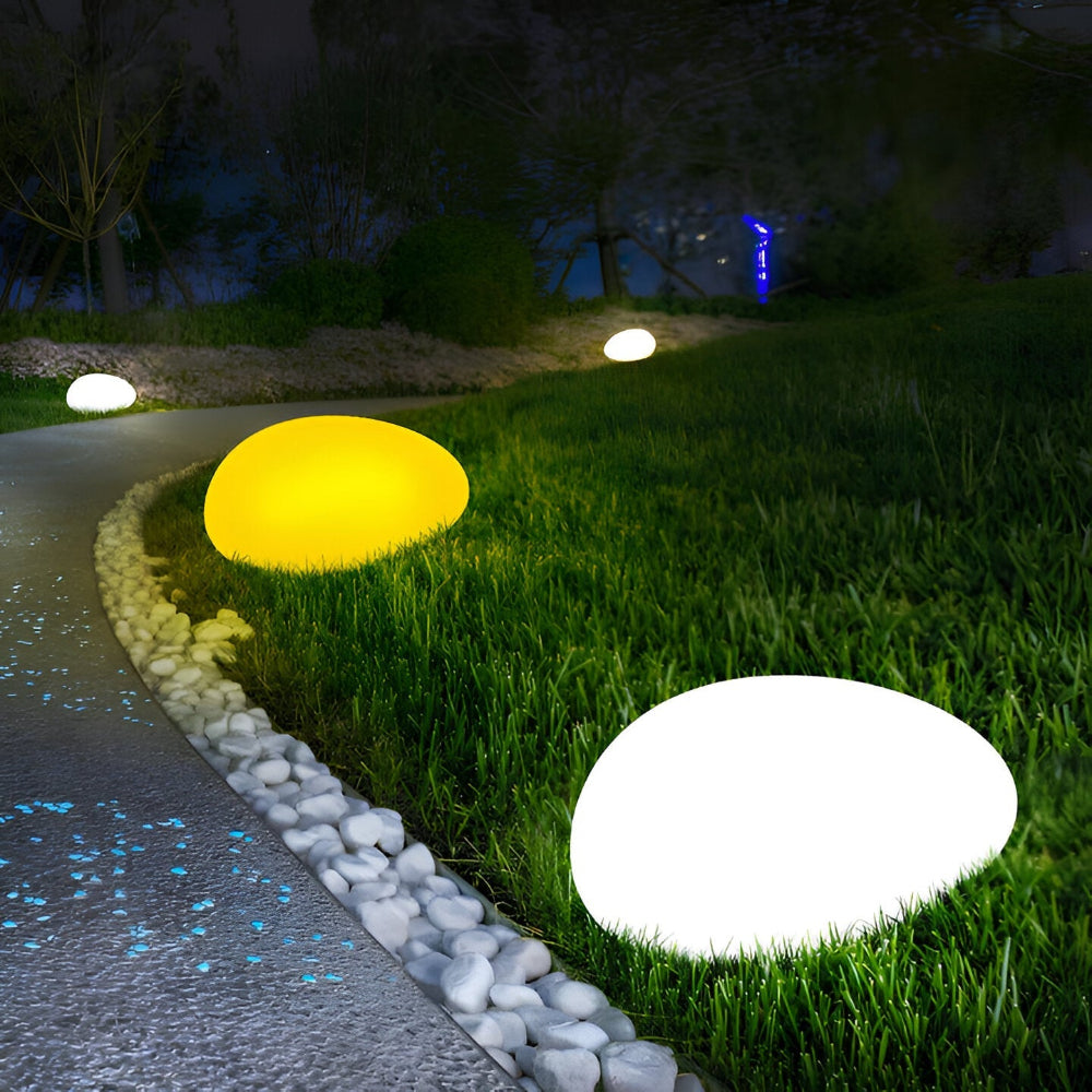 Éclairage LED solaire de jardin, design pierre authentique, pour une belle ambiance.